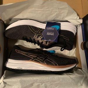 ASICS Gel Excite 7